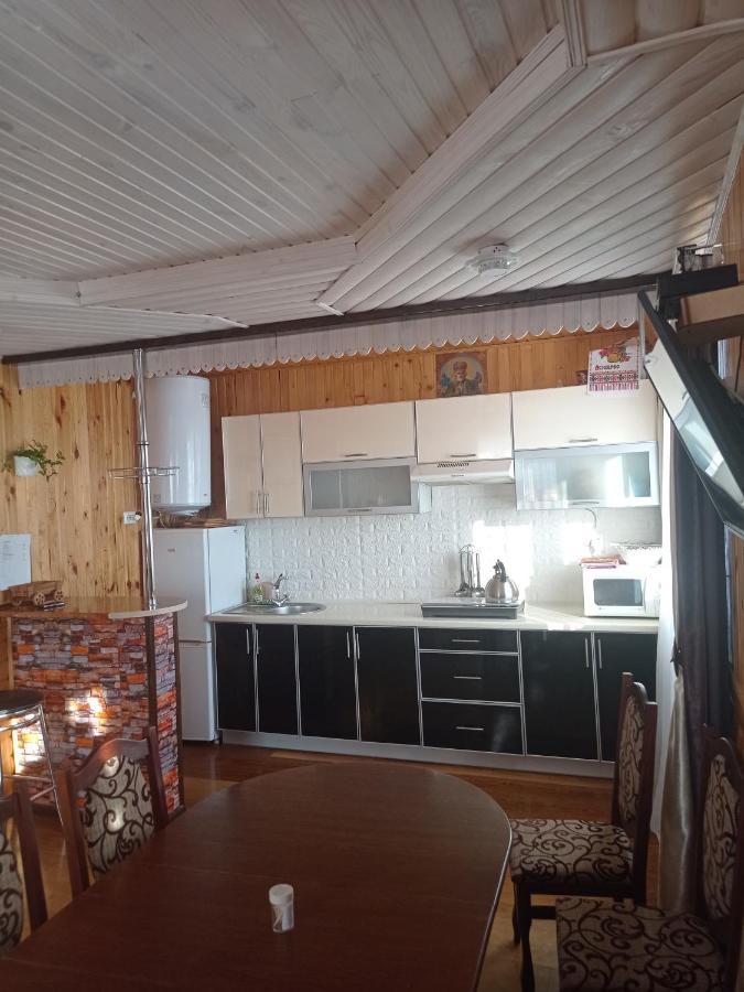 Сімейний Котедж Краєвид Mîkulîciîn Exterior foto