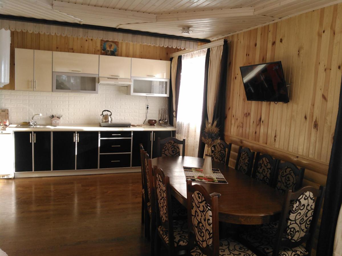 Сімейний Котедж Краєвид Mîkulîciîn Exterior foto